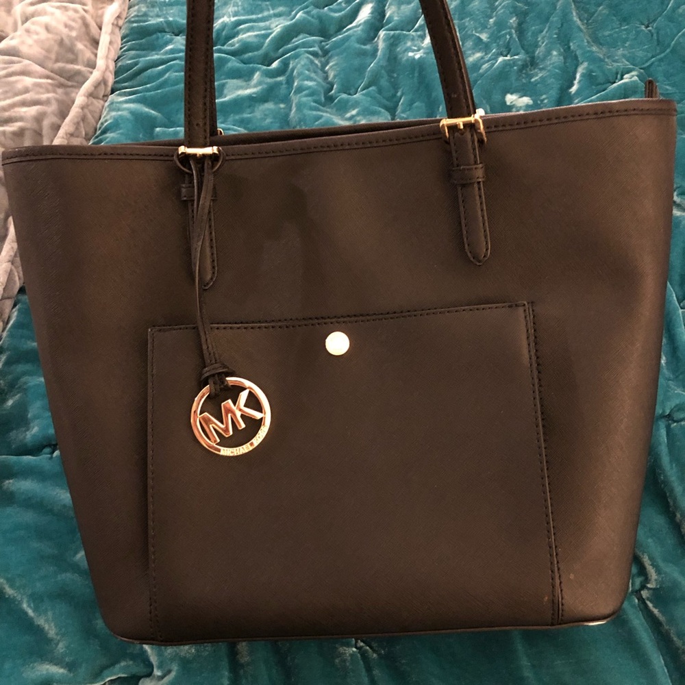 💢SOLD💢 Michael Kors bag
